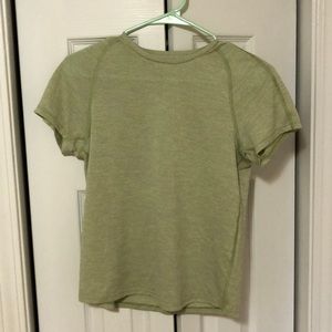 OUTDOOR VOICES lightweight top